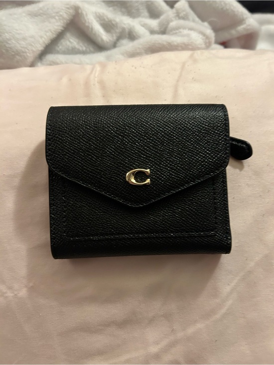 Coach Handbags - Coach Black Leather Compact Wallet with Gold 'C' Emblem